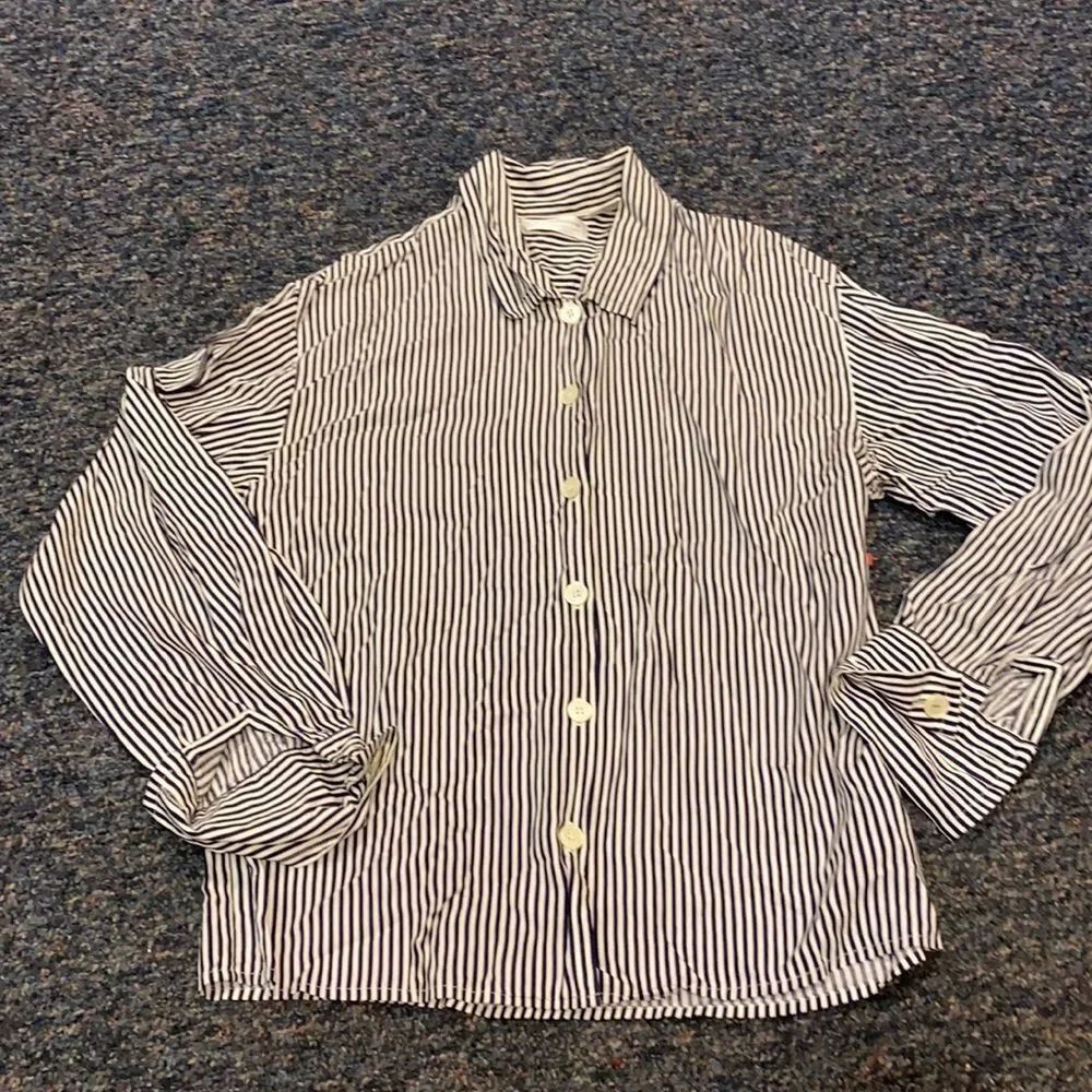 Liz Claiborne Stripped Button Down top sz. 8